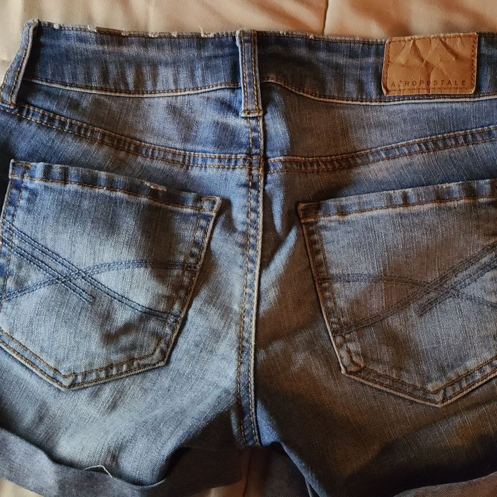 Aeropostale shorts Size 00 - Picture 2 of 2